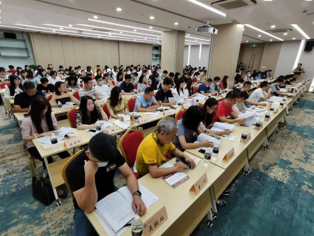 互聯(lián)網(wǎng)培訓班改革最新消息(互聯(lián)網(wǎng)培訓班改革最新消息新聞)